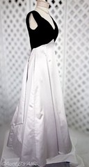 Gown Vtg 90’s Michaelangelo Prom/Bridal/Special Occasion Blk/Slv Gown Size 12