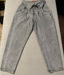 Bonjour 80s Balloon Leg Jeans Batwing V High Waist Acid Wash 26×27 Mom Jeans