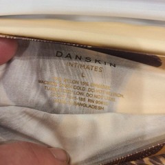 NWT DANSKIN No Show Panties 5 Pack Style 7741-185 Assorted Colors Sz L