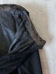 1880s Victorian Antique Black Mourning Gabardine Long Skirt Womens XXXS 20in