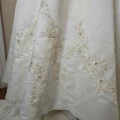 Moda Bella Vintage Off White Embroidered Gold Wedding Dress Gown with Train