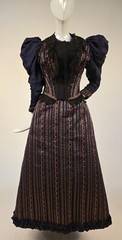 OPULENT VICTORIAN RICH FLORAL STRIPED SILK BUSTLE DRESS W LACE + PUFF SLEEVES