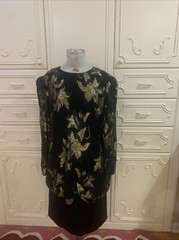 VINTAGE PATRA GOLD METALLIC FLORAL OVER BLACK DRESSY TUNIC & BLACK SATIN SKIRT L
