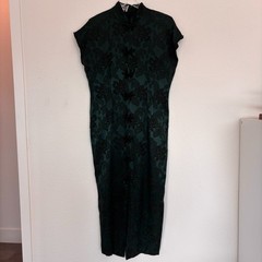 Vintage La Belle Womens Asian Midi Dress 10 Green Print 90s USA Frog Fastener