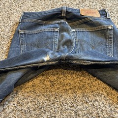 Vintage Levi’s 501xx Made in USA Women’s Distressing Size 29×36 Fit 27×28 Blue