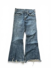 Vintage 70s Plain Pockets JCPenney Bell Bottom Flare Jeans Distressed Raw Hem
