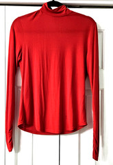 EMANUEL UNGARO Bright Red L/S high neck blouse with gathering at the sleeves XS