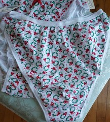 Vintage 100% Cotton High Cut Panties Undies Size M Christmas Holiday 2 Pair NWT!