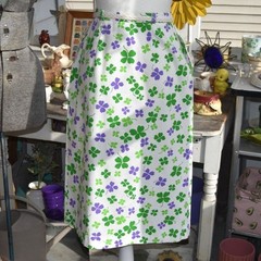Vintage Shamrock Print Skirt St Patrick’s Day Green Clover Belted Midi Skirt Sm