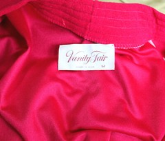 Vintage VANITY FAIR Lightweight Polyester RED Belted Robe Size Medium