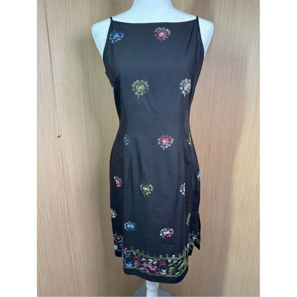 Vintage 1995 Harold’s Little Black Dress Floral Embroidery Side Slit 100% Cotton