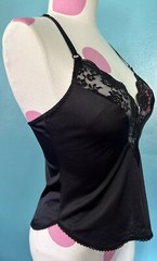 Vtg Chantilly Maidenform Black Cami Sz 32 Lace Trim Silky Nylon Second Skin