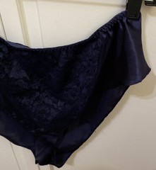 VINTAGE VICTORIA SECRET Hipster Boxer Pettipants Medium Navy Blue w/ Lace