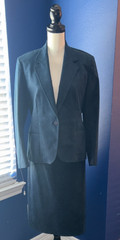 “Luxury Meets Practicality – Vintage Ultrasuede Two-Piece Suit in Deep Blue”