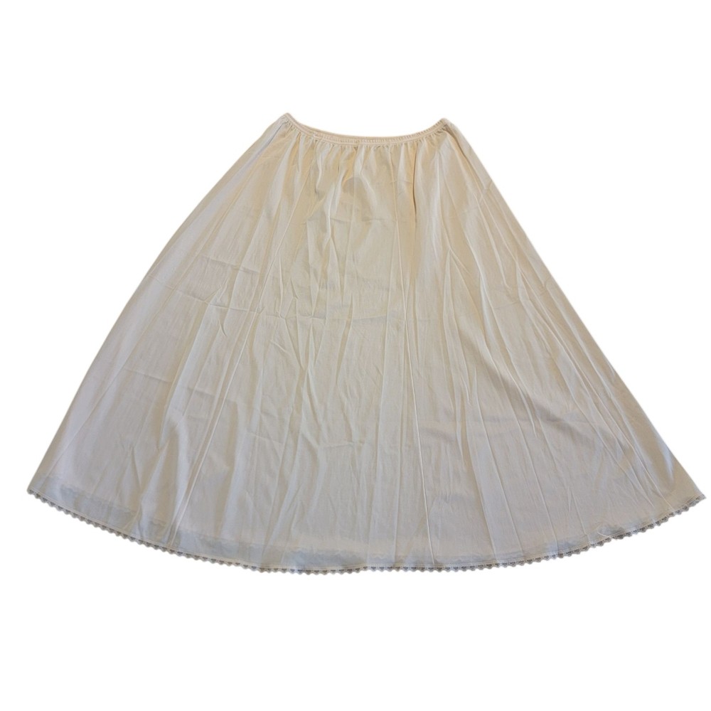 Vintage Vanity Fair Half Slip 100% Nylon Underskirt Cream Color M USA