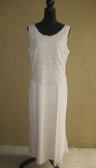 Vintage Daymor Couture C.Mercedes Ferreira beige embroider overlay long gown 12