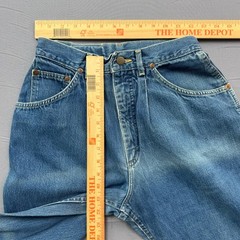 Vintage Lee High Waisted Pleated Tapered Leg Jeans Medium Wash Made in USA 9