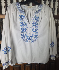 Vintage Tramo Switzerland Cottagecore Embroidered Peasant Blouse Swiss Sz 40