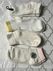 Lot of 4 Vintage Women’s Ankle Socks Acrylic Assorted Size 9-11