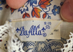 1970’s Da AlCa Lacey Ruffled Floral Cottagecore Dress Size 9-10