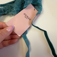 GUESS Women’s Lace Suspender Belt Garter Belt Green Size XL / EU 46 Nwt.