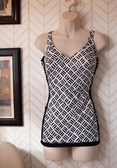 Vintage 1980s Women’s Size S/M Pinup Low Hip One Piece Swimsuit Rose Marie Reid