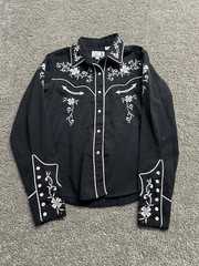 Vtg Womans Panhandle Slim Embroidered Beaded Pearl Snap Western Shirt M