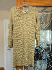 1960s GOLD LAME CROCHETED VNECKED DRESS Size S WITH COIN EMBELLISHMENTS VINTAGE