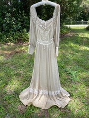 VTG 70’s Gunne Sax Tiny Pink Roses off White Ribbon Lace Cottage Prairie Dress 7