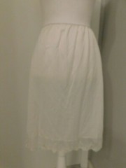 Vtg Sz Medium Michelene Ivory Green Pink Embroidered Floral Sheer Hem Half Slip
