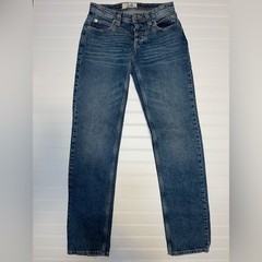 Free People- We The Free Jeans Size 24 Button Fly 100% Cotton Vintage Wash