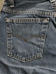 Vintage 90s Levi’s 17501 Women’s High Rise Mom Tapered Jeans Made in USA 25×30