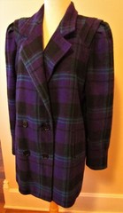 VINTAGE NEW YORK GIRL, LARGE PLAID 90’S COAT, BUTTON FRONT, LINED, SZ 6, SUPER!