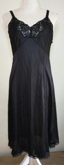 Vintage 60’s Wonder Maid Slip Black Antron Nylon Non Cling Lace 36″ Union Made