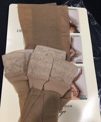 Vtg Thigh High Lace Top Sheer Caress Nylon Stockings Average