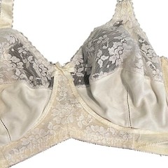 Alexander’s Vintage White Lace Bra 36C Union Made #935