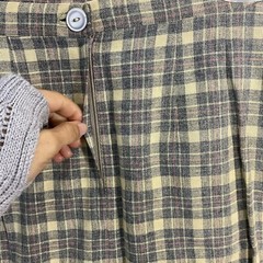 VTG 60s Plaid Pencil Skirt Neutral Knit Waist 26 in Handmade Unlined Academia