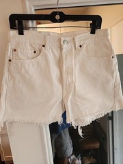 vintage levis cut-offs denim jean shorts button fly 501 1980’s white 32″ w