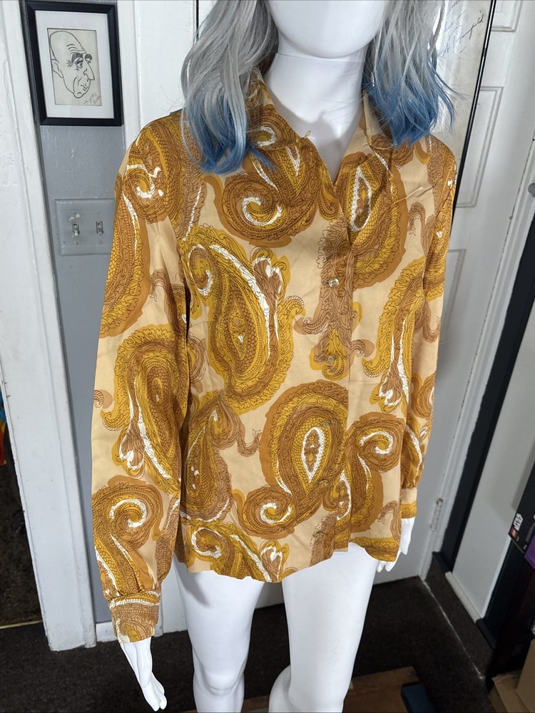 VTG 70s Women’s Button Up Shirt Union Made USA QUEEN CASUALS Size 13/14 Yellow