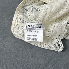 Vintage Natori Ivory Lace Panties Size 5 Cheeky Hi Cut Flutter Nylon NOS