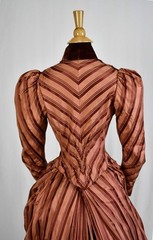 VICTORIAN FRENCH 2 PIECE VISITING DRESS WITH PARIS LABEL, 1890s
