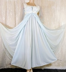 VTG Olga Stretch Full Sweep Lace Lingerie Nightgown Chiffon Peignoir Robe Set S