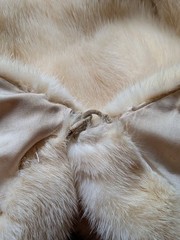 Vintage Mink Fur Stole Wrap Shawl Bolero Cover Up Shrug Cream White Wedding