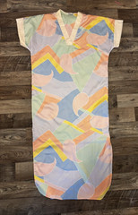Vtg Yolande Kaftan Dress Geometric Print Peach Petite Small/Med Nightgown