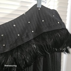 Vintage (1980s/90s) ParisLine XL Black Off-shoulders Detachable Feathers