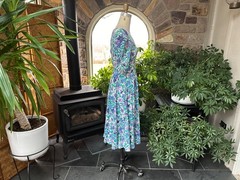 Vintage 1980s Purple Green and White Floral Knit Dress with Lace Collar Expo