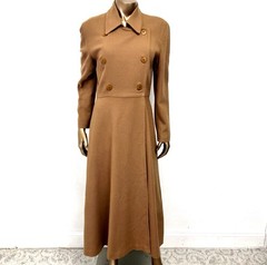 VTG JONES NEW YORK Camel Tan Wool Blend Full Length Coat Size 8 USA Old Money