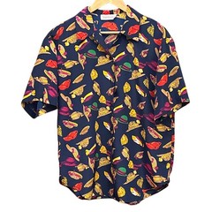 90s Impressions of California Hat Print Button Up Shirt Novelty Kitsch Retro